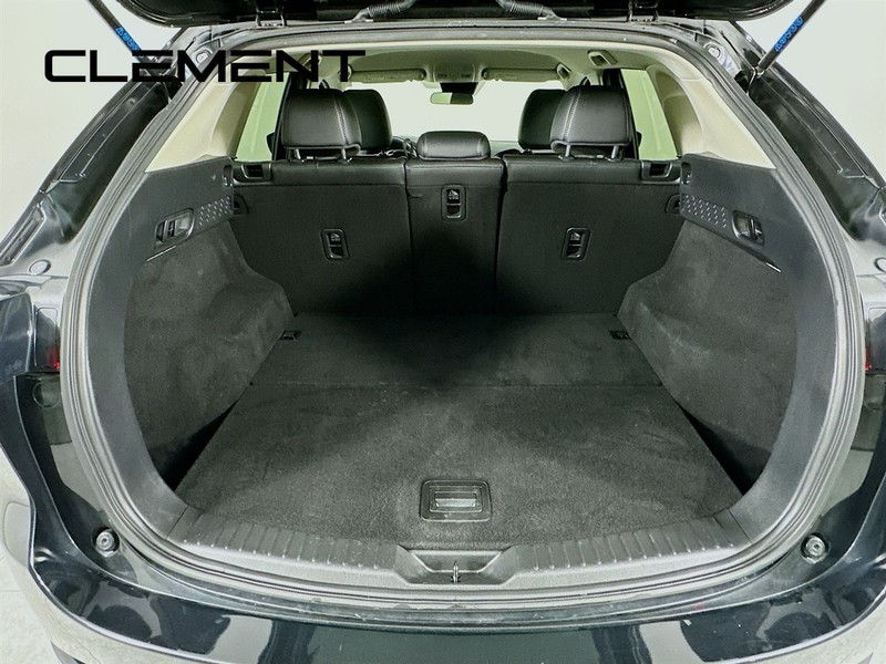 Mazda CX-5 Vehicle Image 11