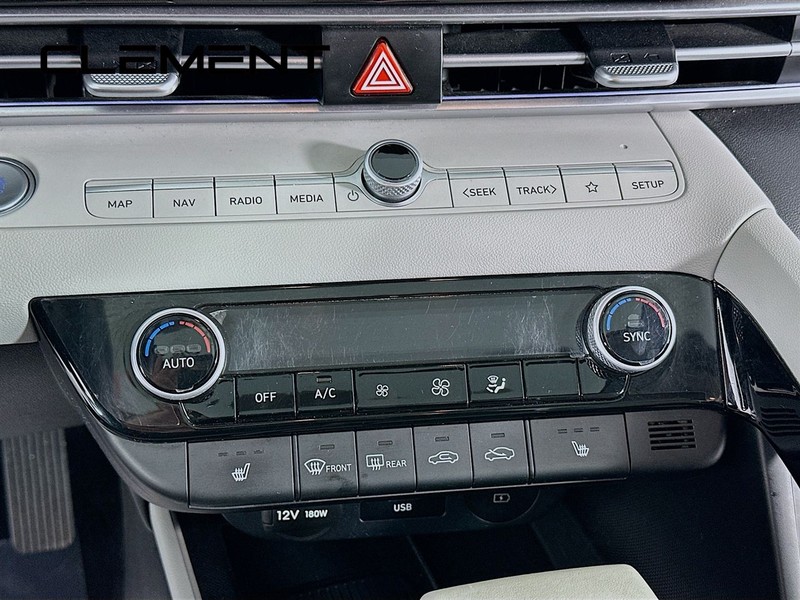 Hyundai Elantra Vehicle Image 22