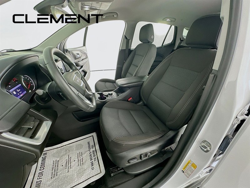 GMC Terrain Vehicle Full-screen Gallery Image 29