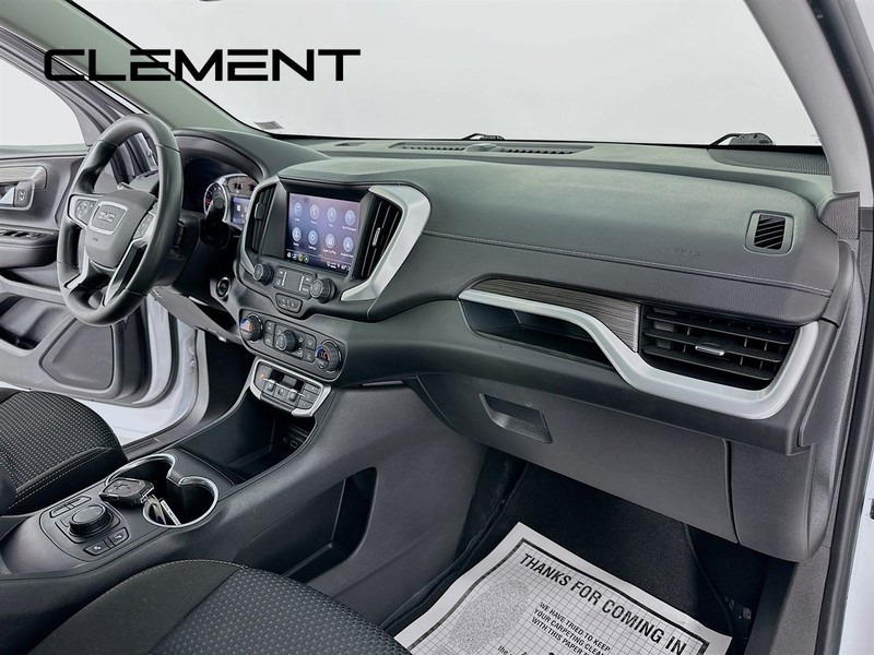 GMC Terrain Vehicle Full-screen Gallery Image 33