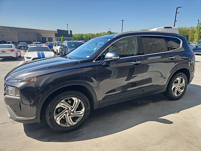 Hyundai Santa Fe Vehicle Image 02