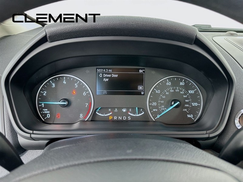 Ford EcoSport Vehicle Image 18