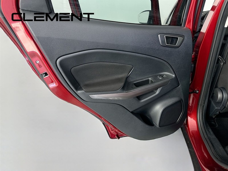 Ford EcoSport Vehicle Image 31