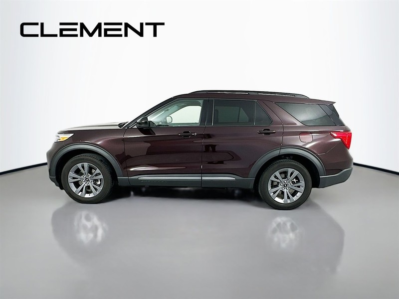 Ford Explorer Vehicle Image 06