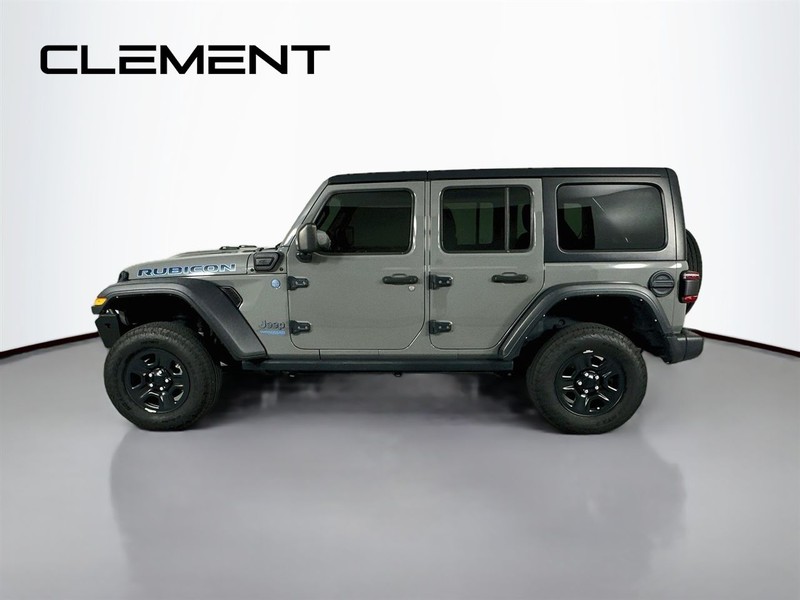 Jeep Wrangler 4xe Vehicle Full-screen Gallery Image 6