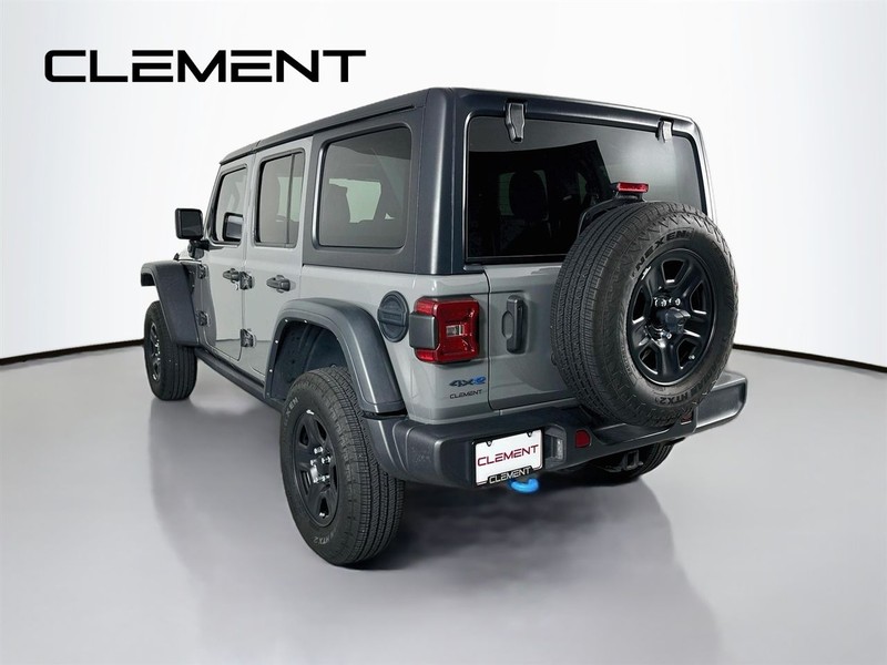 Jeep Wrangler 4xe Vehicle Full-screen Gallery Image 10