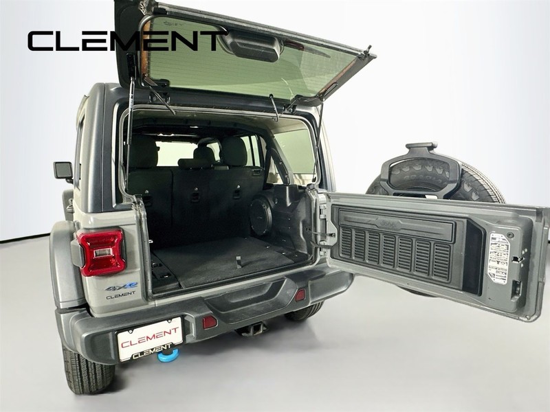 Jeep Wrangler 4xe Vehicle Full-screen Gallery Image 11