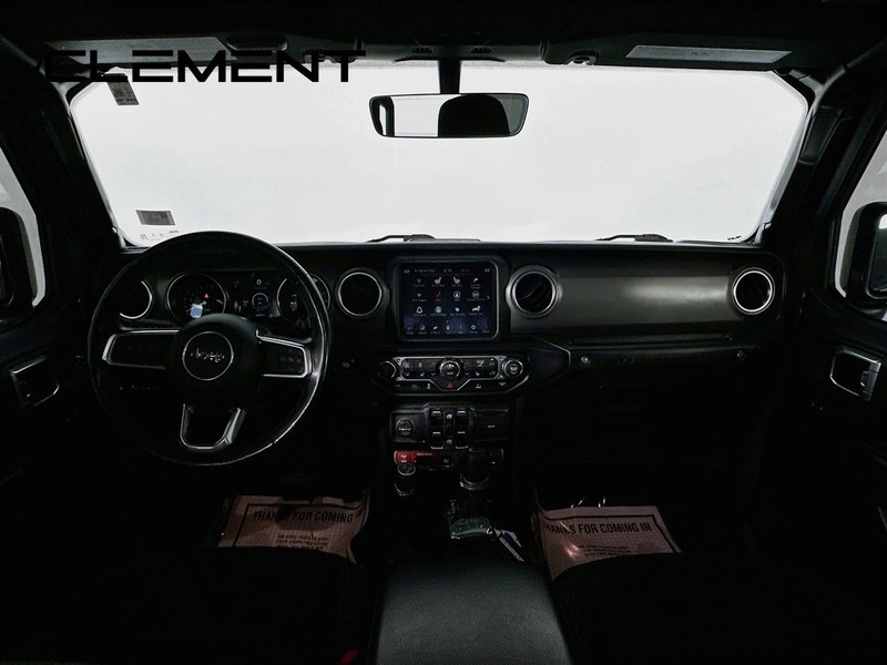 Jeep Wrangler 4xe Vehicle Full-screen Gallery Image 12