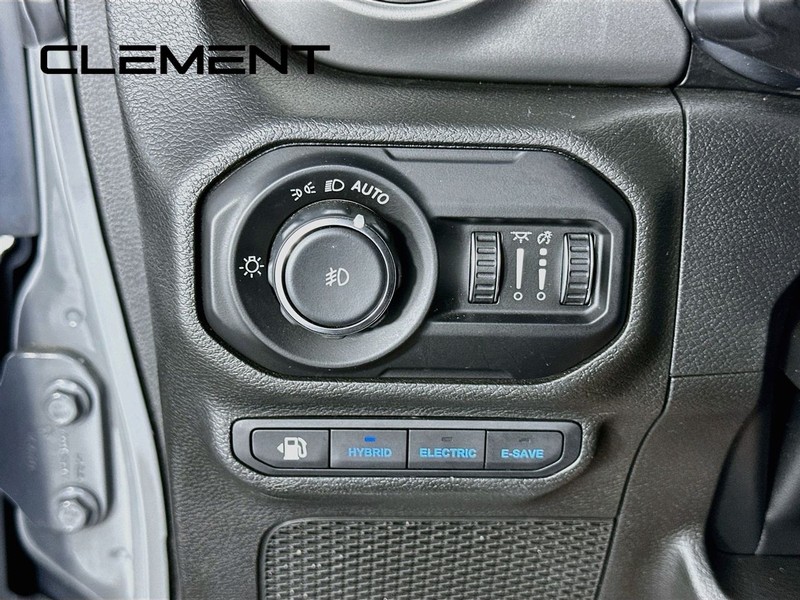 Jeep Wrangler 4xe Vehicle Full-screen Gallery Image 14