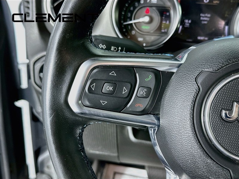 Jeep Wrangler 4xe Vehicle Full-screen Gallery Image 16