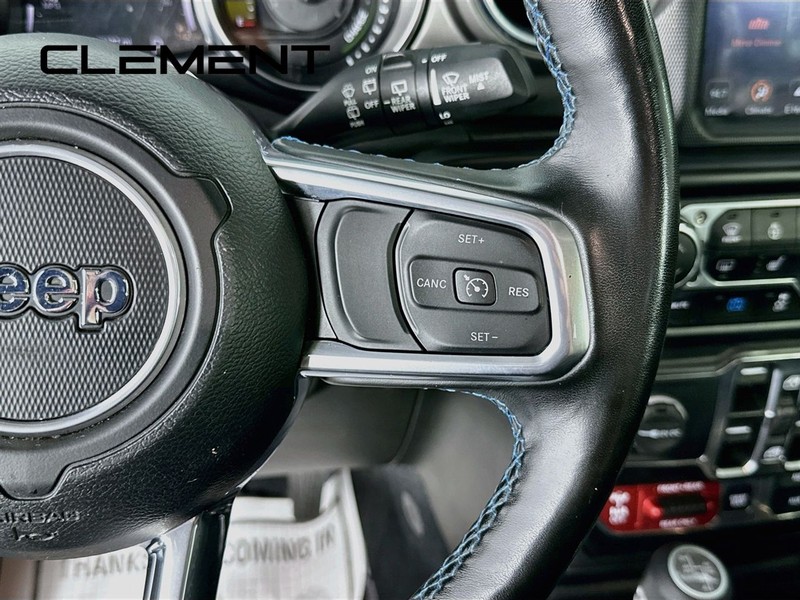 Jeep Wrangler 4xe Vehicle Full-screen Gallery Image 17