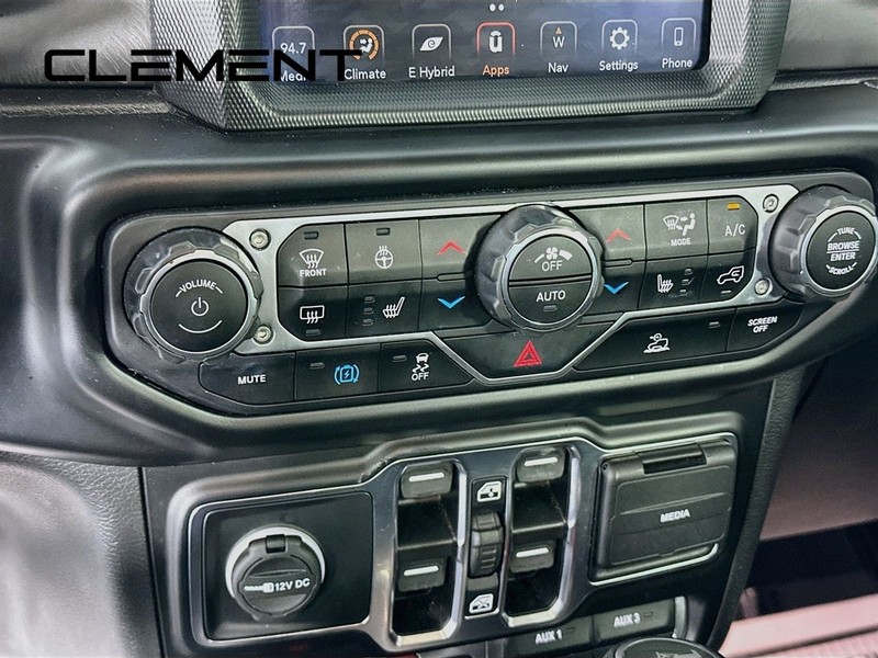 Jeep Wrangler 4xe Vehicle Full-screen Gallery Image 22