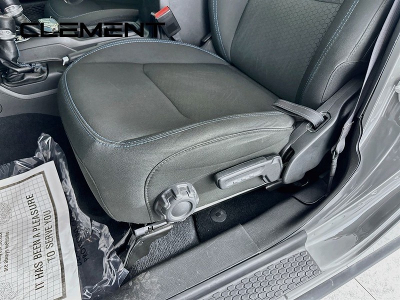 Jeep Wrangler 4xe Vehicle Full-screen Gallery Image 27