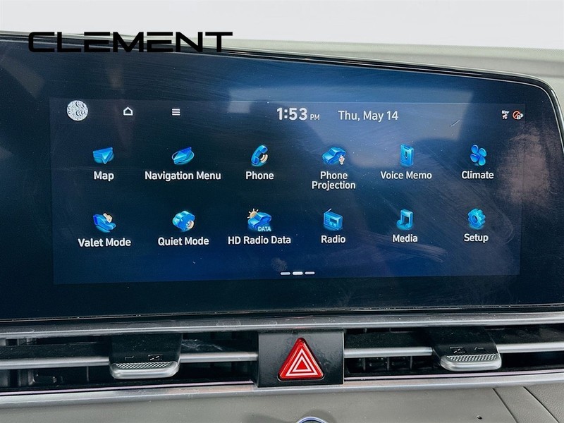 Hyundai Elantra Vehicle Full-screen Gallery Image 19