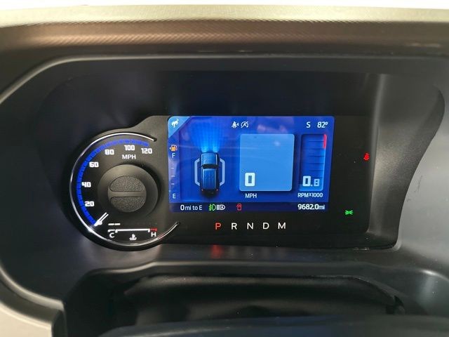 Ford Bronco Vehicle Full-screen Gallery Image 13