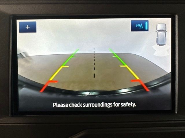 Ford Bronco Vehicle Full-screen Gallery Image 21