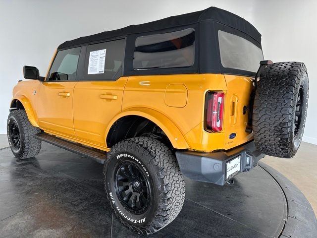 Ford Bronco Vehicle Full-screen Gallery Image 23