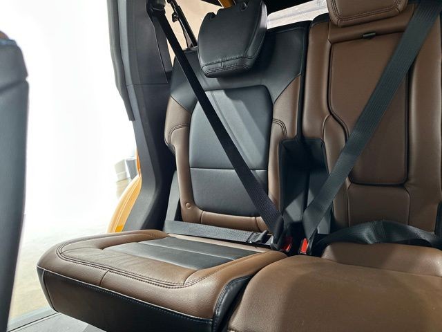 Ford Bronco Vehicle Full-screen Gallery Image 46