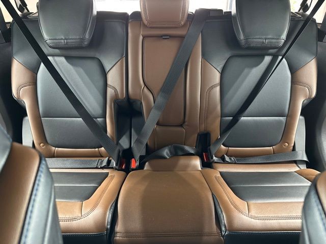 Ford Bronco Vehicle Full-screen Gallery Image 47