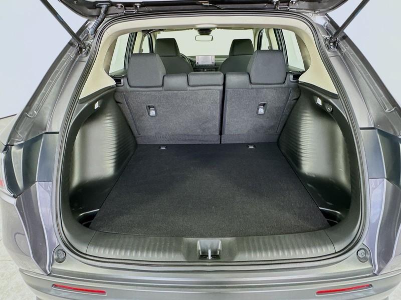 Honda HR-V Vehicle Full-screen Gallery Image 8