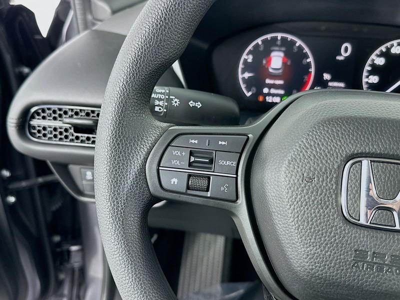 Honda HR-V Vehicle Full-screen Gallery Image 12