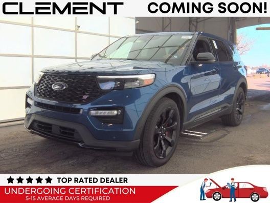 Ford Explorer Vehicle Full-screen Gallery Image 2