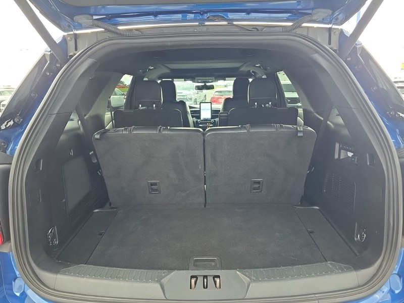 Ford Explorer Vehicle Image 08