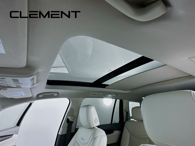 Cadillac XT6 Vehicle Full-screen Gallery Image 26
