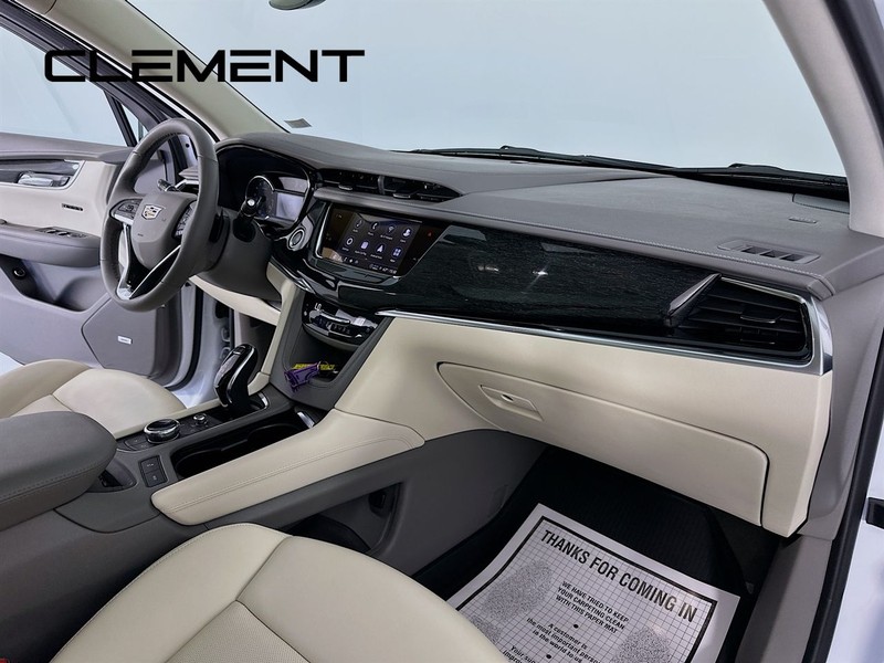 Cadillac XT6 Vehicle Full-screen Gallery Image 37