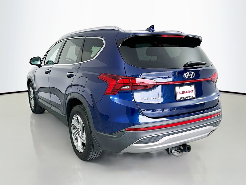 Hyundai Santa Fe Vehicle Full-screen Gallery Image 7