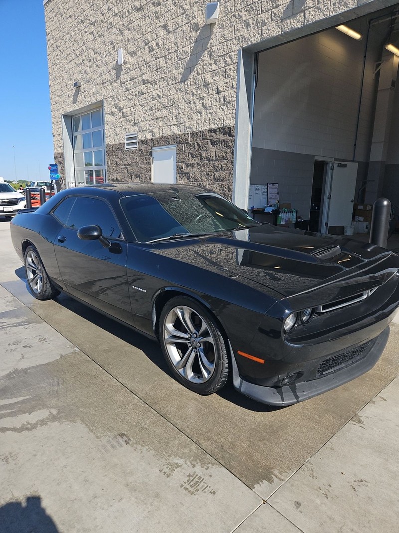Dodge Challenger Vehicle Image 03