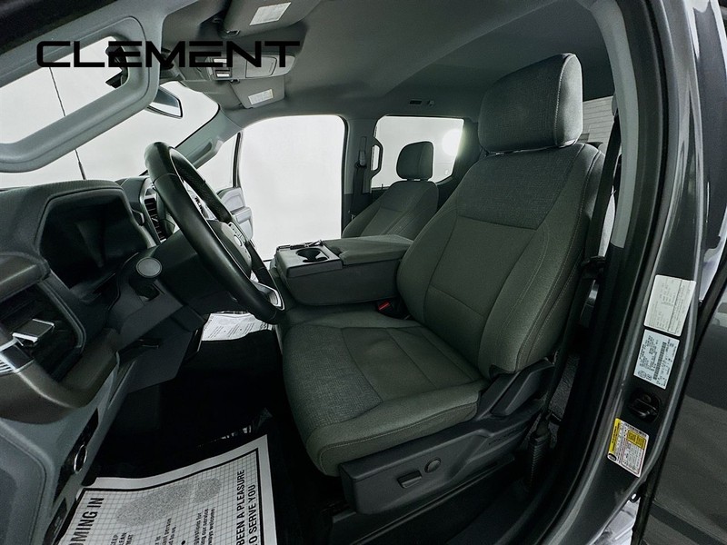 Ford F-150 Vehicle Full-screen Gallery Image 28