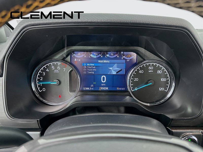 Ford F-150 Vehicle Full-screen Gallery Image 18