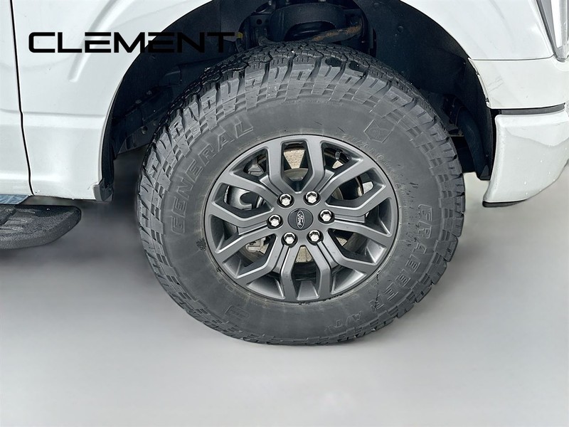 Ford F-150 Vehicle Full-screen Gallery Image 36