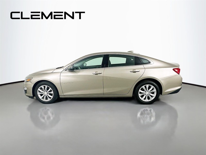 Chevrolet Malibu Vehicle Full-screen Gallery Image 6