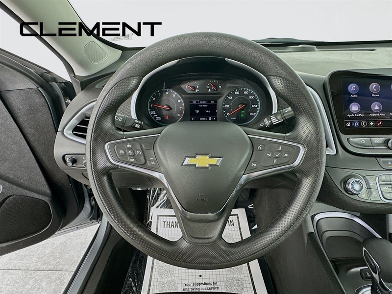Chevrolet Malibu Vehicle Full-screen Gallery Image 15