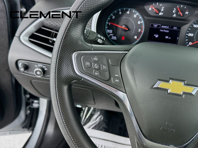 Chevrolet Malibu Vehicle Full-screen Gallery Image 16