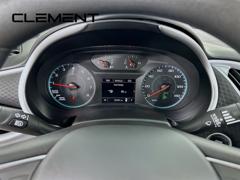 Chevrolet Malibu Vehicle Full-screen Gallery Image 18