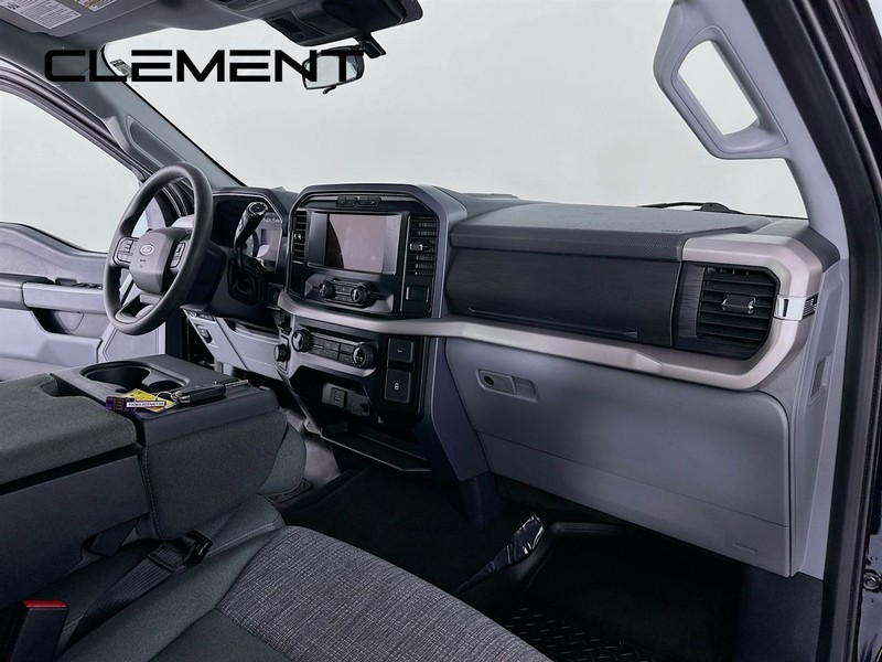 Ford F-150 Vehicle Full-screen Gallery Image 32