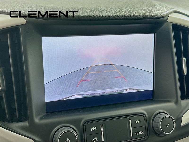 GMC Terrain Vehicle Full-screen Gallery Image 20
