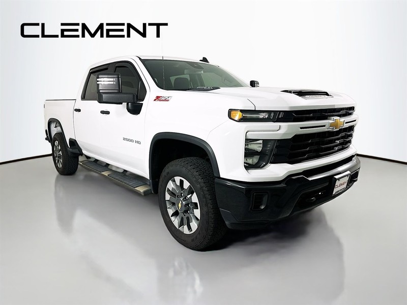 Chevrolet Silverado 2500HD Vehicle Full-screen Gallery Image 5