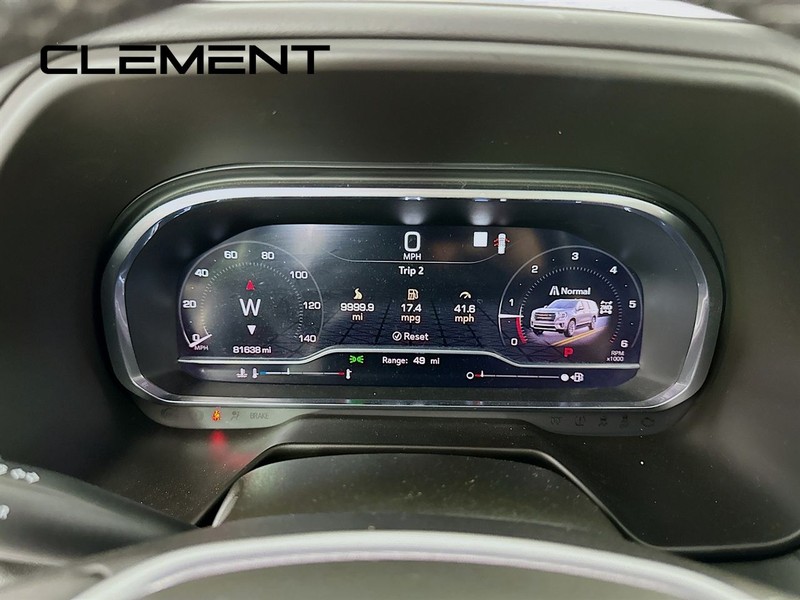 GMC Yukon XL Vehicle Full-screen Gallery Image 18
