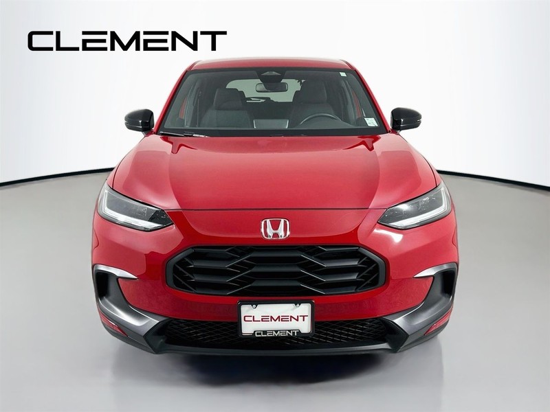 Honda HR-V Vehicle Full-screen Gallery Image 3