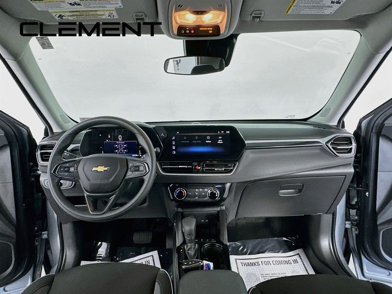 Chevrolet Trailblazer Vehicle Full-screen Gallery Image 12