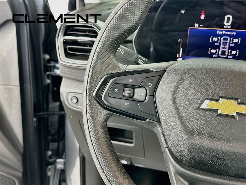 Chevrolet Trailblazer Vehicle Full-screen Gallery Image 16