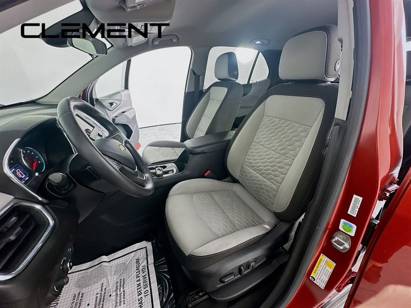 Chevrolet Equinox Vehicle Full-screen Gallery Image 29