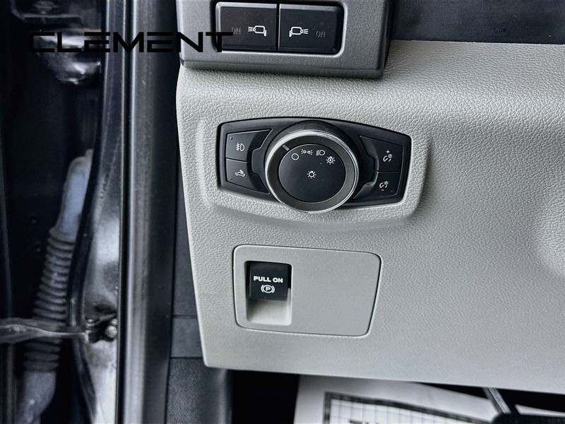 Ford F-150 Vehicle Image 14