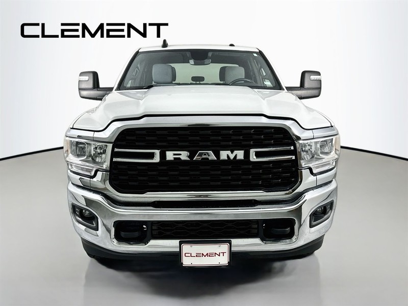 Ram 3500 Vehicle Image 03