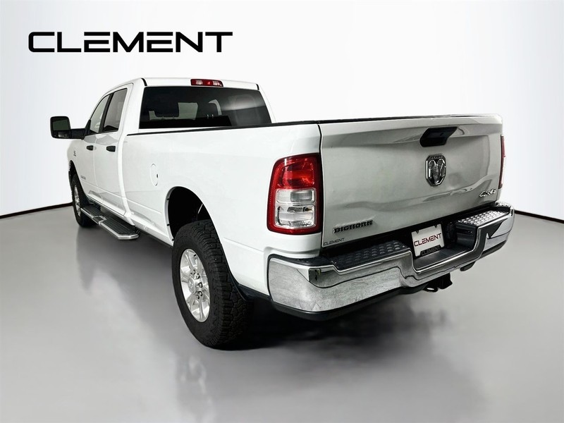 Ram 3500 Vehicle Image 10
