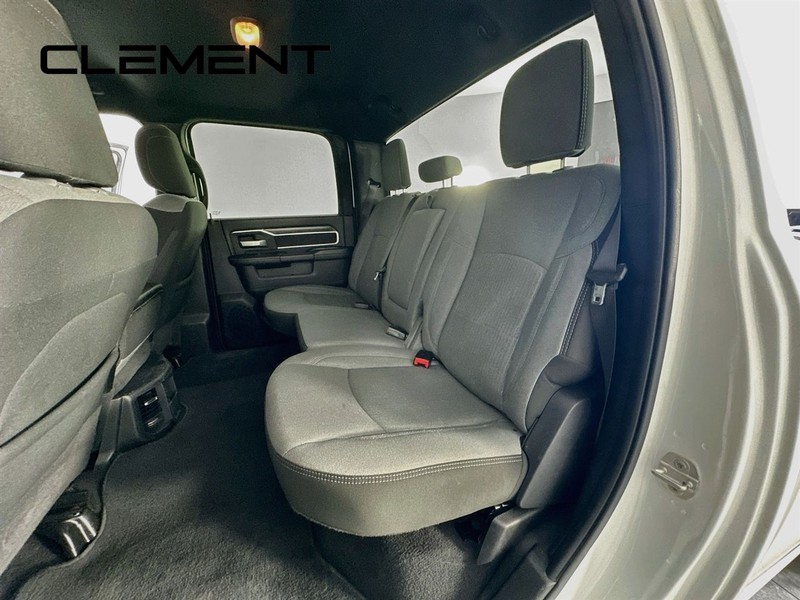 Ram 3500 Vehicle Image 29